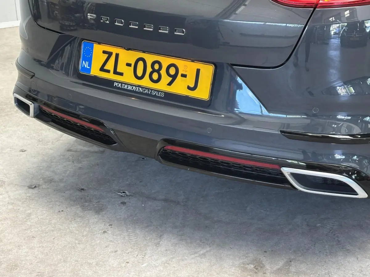 1.0 T-GDI GT-Line / Panoramadak / DealerOH / NL Auto / Half Leder / Camera / Apple Car Play / Stuur VW / Stoel VW