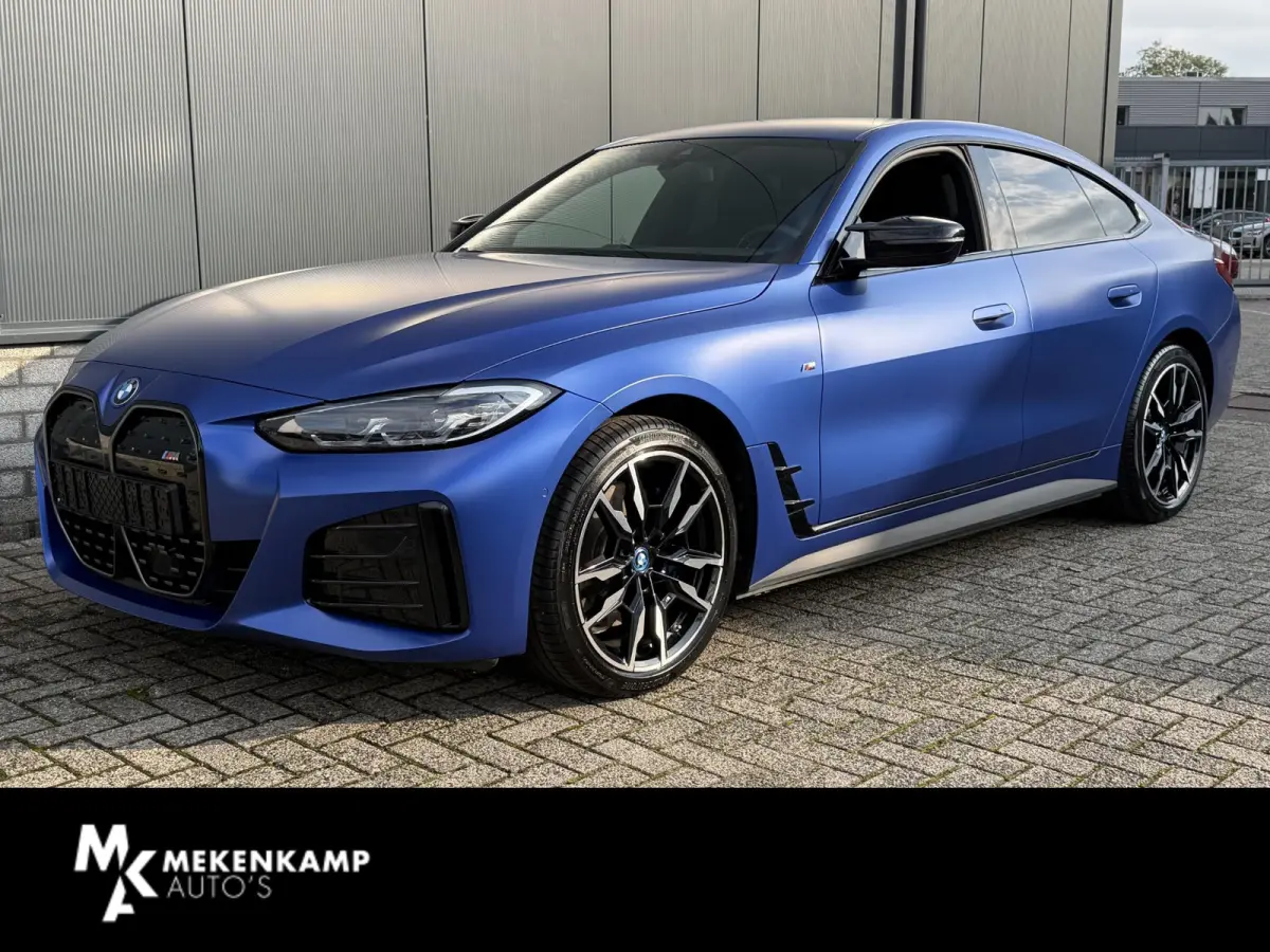 M50 High Executive 84 kWh 19"/SOH 99%/Lederen M-stoelen + memory/Harman Kardon/Keyless/Camera/Adaptief M onderstel/Stoelverwarming