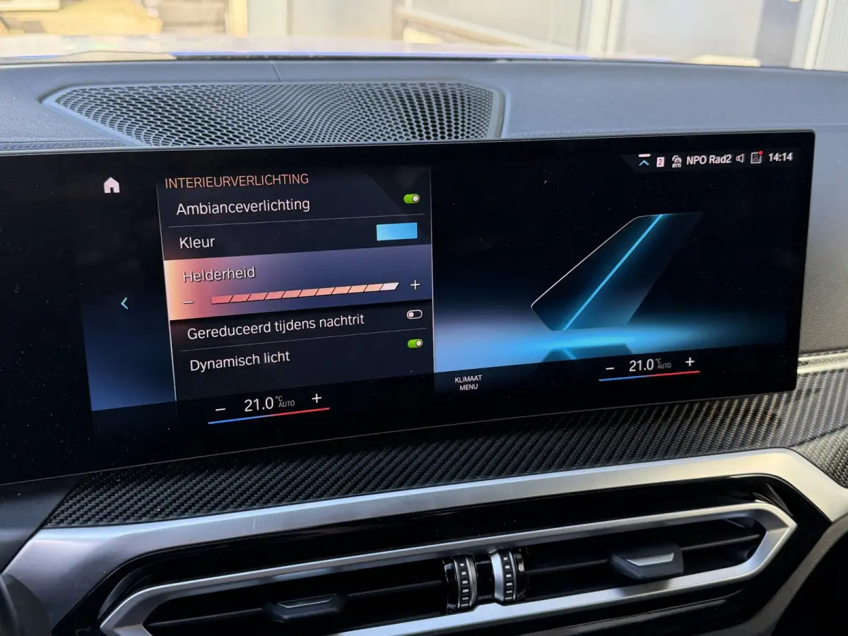 M50 High Executive 84 kWh 19"/Lederen M-stoelen + memory/Harman Kardon/Keyless/Camera/Adaptief M onderstel/Stoelverwarming