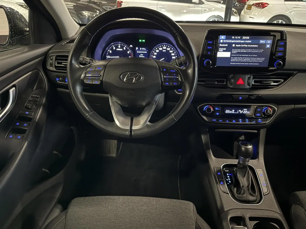 1.0 T-GDi MHEV Comfort Smart | Trekhaak | Stoel en stuurverwarming | Dodehoekdetectie | Carplay | PDC | CAMERA | Cruise | Dealer onderhouden