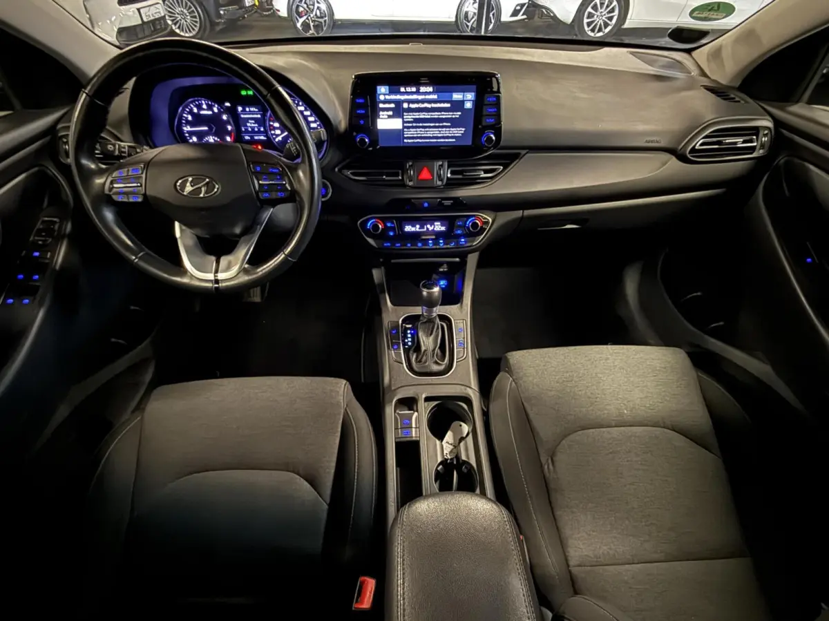 1.0 T-GDi MHEV Comfort Smart | Trekhaak | Stoel en stuurverwarming | Dodehoekdetectie | Carplay | PDC | CAMERA | Cruise | Dealer onderhouden