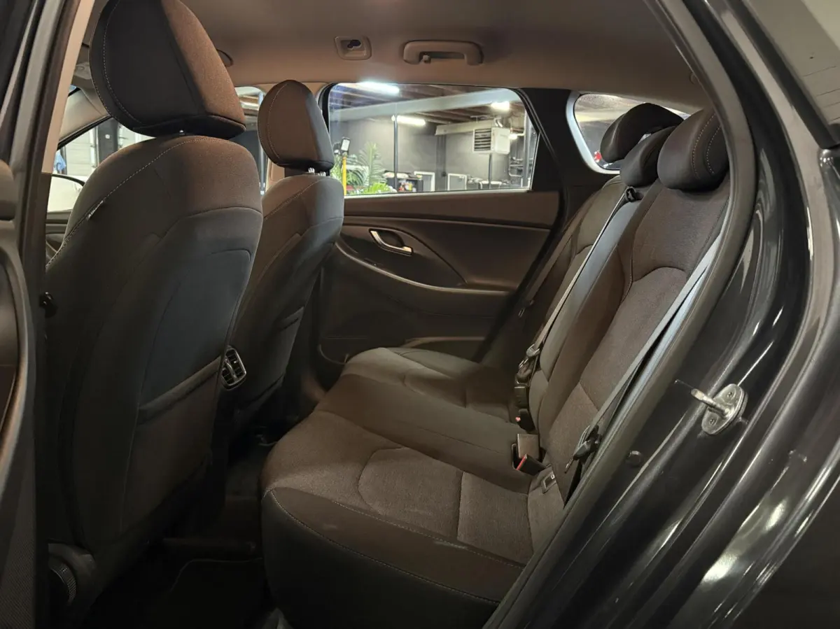 1.0 T-GDi MHEV Comfort Smart | Trekhaak | Stoel en stuurverwarming | Dodehoekdetectie | Carplay | PDC | CAMERA | Cruise | Dealer onderhouden