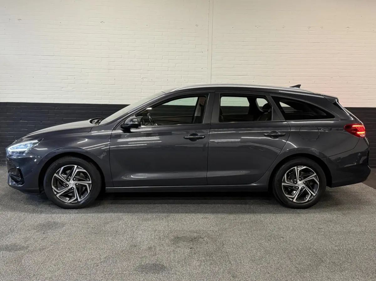 1.0 T-GDi MHEV Comfort Smart | Trekhaak | Stoel en stuurverwarming | Dodehoekdetectie | Carplay | PDC | CAMERA | Cruise | Dealer onderhouden