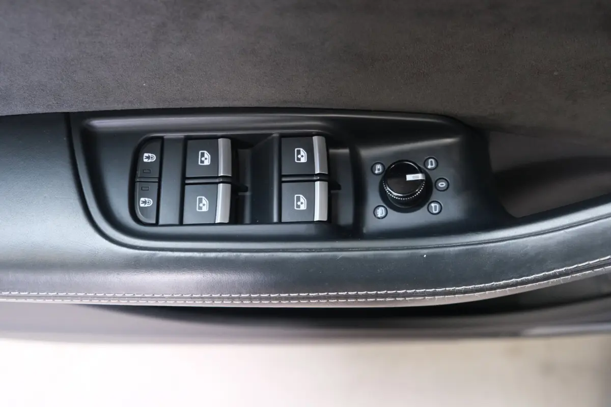 55 TFSI e quattro Pro Line S 2X S-Line - Airco, Cruise, Navi, Luchtvering, Carplay, PDC, Trekhaak.