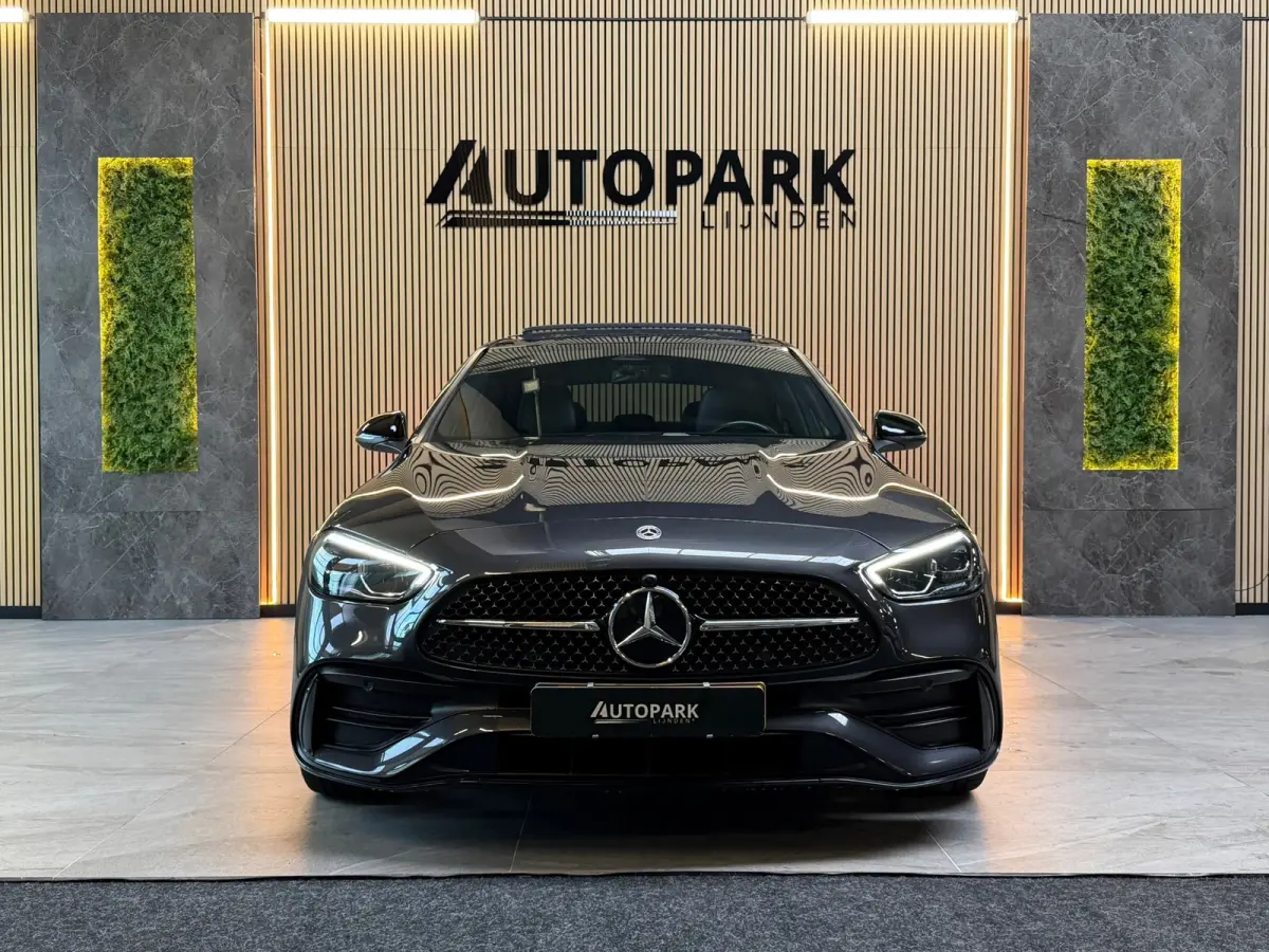 300 e AMG LINE |PANO|FABRIEKSGARANTIE|SFEERVERLICHTING|GLASCOATING|CARPLAY|DEALER ONDERHOUDEN|19INCH|313PK|
