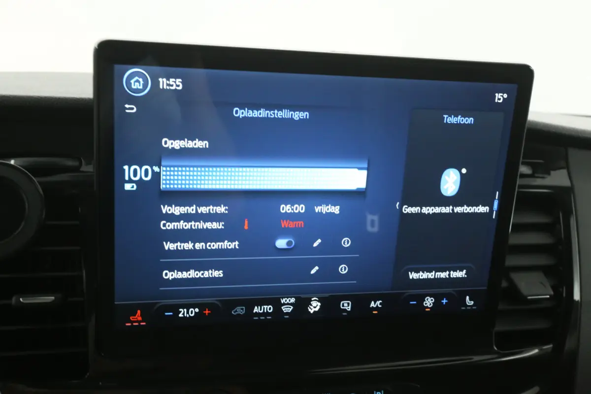 68 kWh L3H3 | Snelladen | SOH 96% | Airco | Camera | Cruise | 3 Zits | Carplay | Parkeersens.