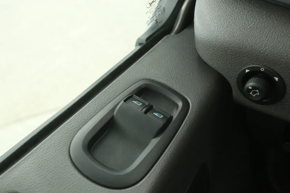 68 kWh L3H3 | Snelladen | SOH 96% | Airco | Camera | Cruise | 3 Zits | Carplay | Parkeersens.