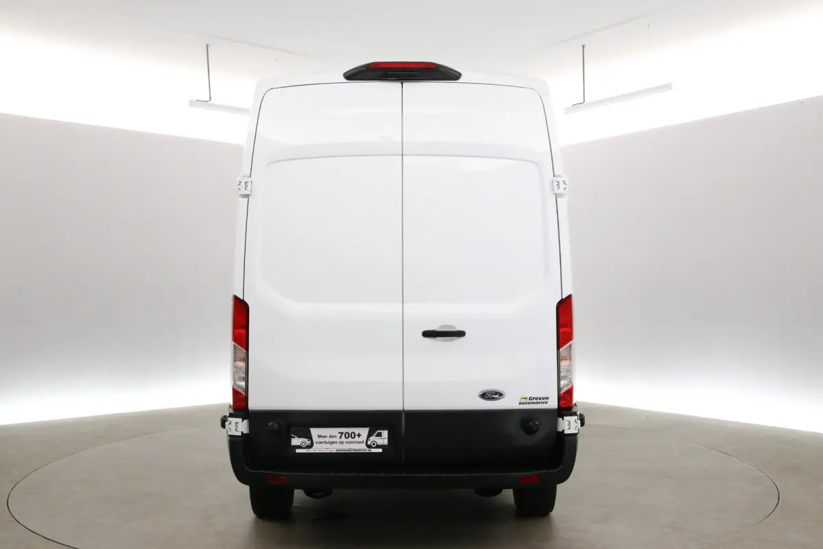 68 kWh L3H3 | Snelladen | SOH 96% | Airco | Camera | Cruise | 3 Zits | Carplay | Parkeersens.