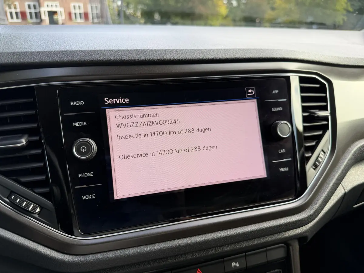 1.0 TSI Style | Camera | Adaptive | CarPLay | Nieuwe Service & APK | Garantie |
