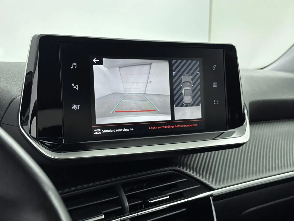 SUV Allure 100pk | Navigatie | Achteruitrijcamera | Climate Control | Cruise Control | Parkeersensoren | Keyless start | Bluetooth | Apple CarPlay / Android Auto | DAB+ radio | Elektrisch in