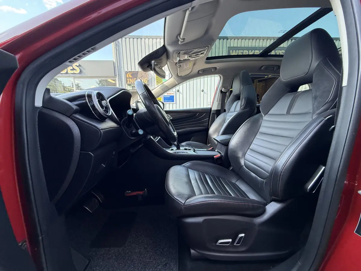 1.5 TGDI Luxury | 1e EIGENAAR | TREKHAAK | CAMERA | PANO | NAVI |