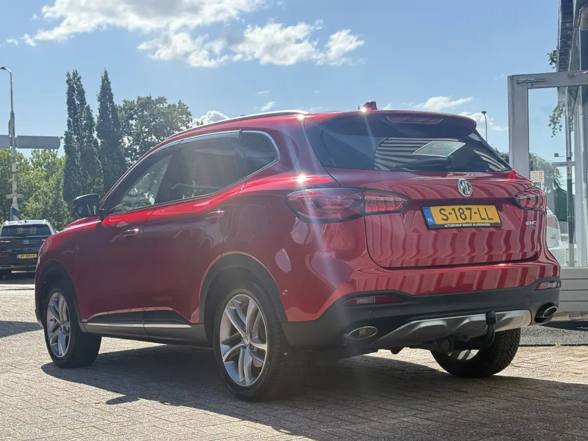 1.5 TGDI Luxury | 1e EIGENAAR | TREKHAAK | CAMERA | PANO | NAVI |
