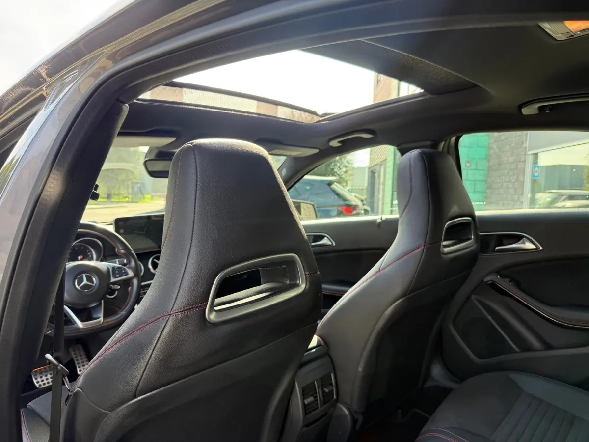 200 AMG-line | PANO | Camera | Apple Carplay | Cruise | PDC | Stoelverw. | Alcantara |
