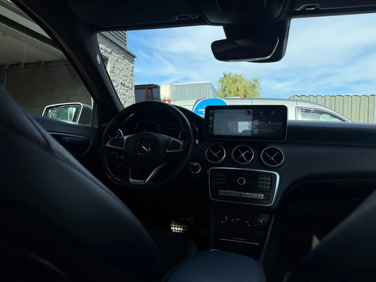 200 AMG-line | PANO | Camera | Apple Carplay | Cruise | PDC | Stoelverw. | Alcantara |