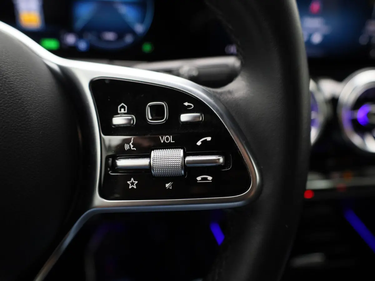 250 Luxury Line 67 kWh