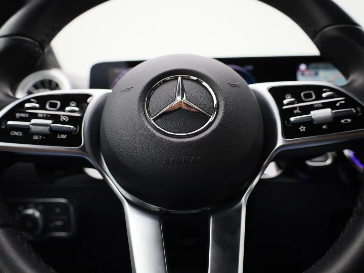 250 Luxury Line 67 kWh