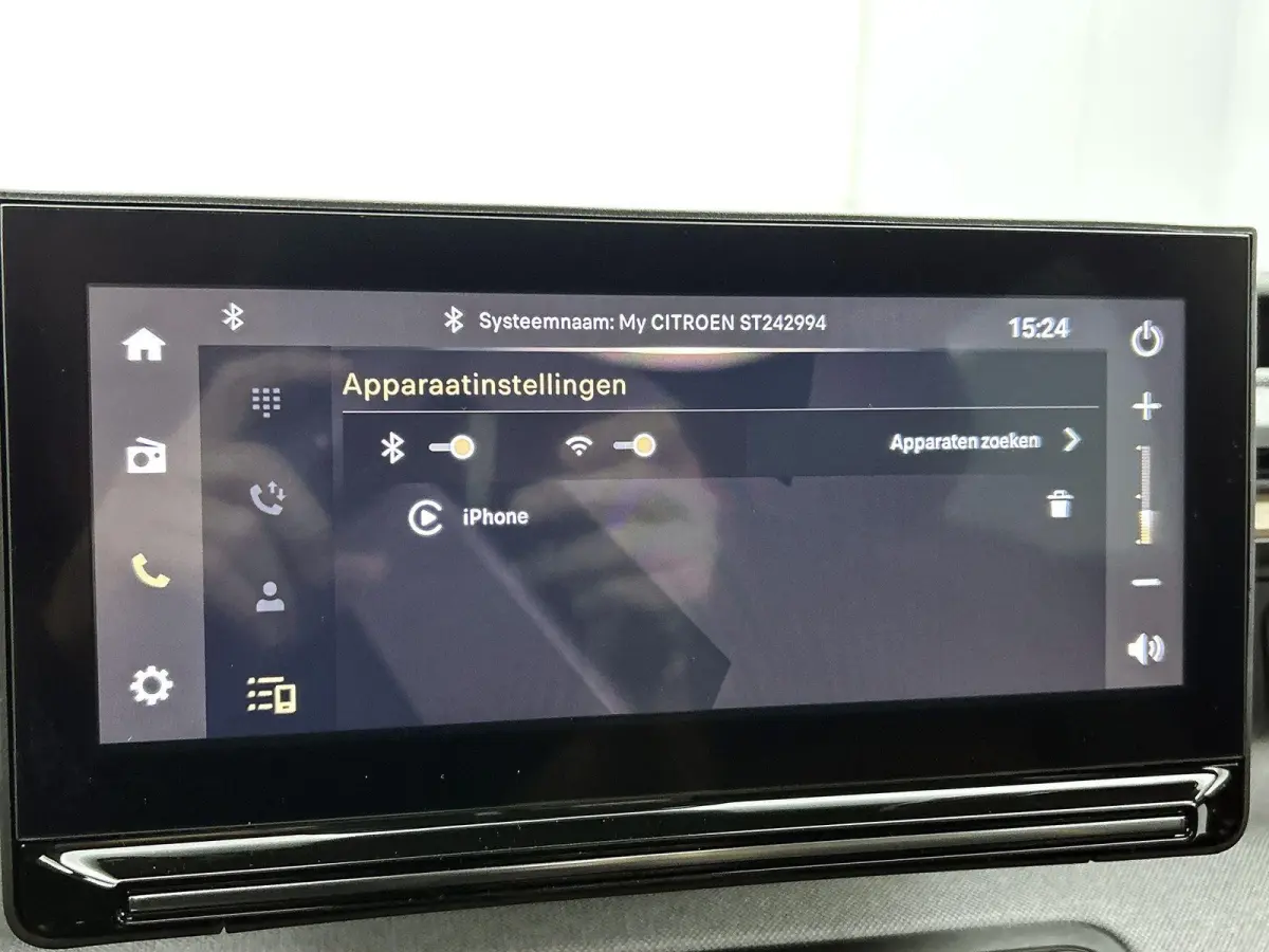 SUV Plus Hybrid 7p. 145pk Automaat | 7 zitplaatsen | Lage kilometerstand | Navigatie via draadloze Apple Carplay / Android Auto | Achteruitrijcamera | Climate Control | Cruise Control | Park