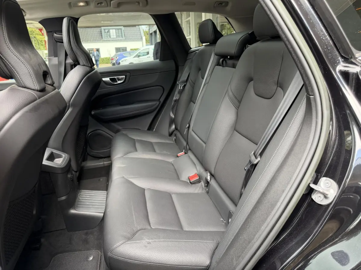 2.0 T6 Plug-in hybrid AWD Inscription Pano, Leer, LM..