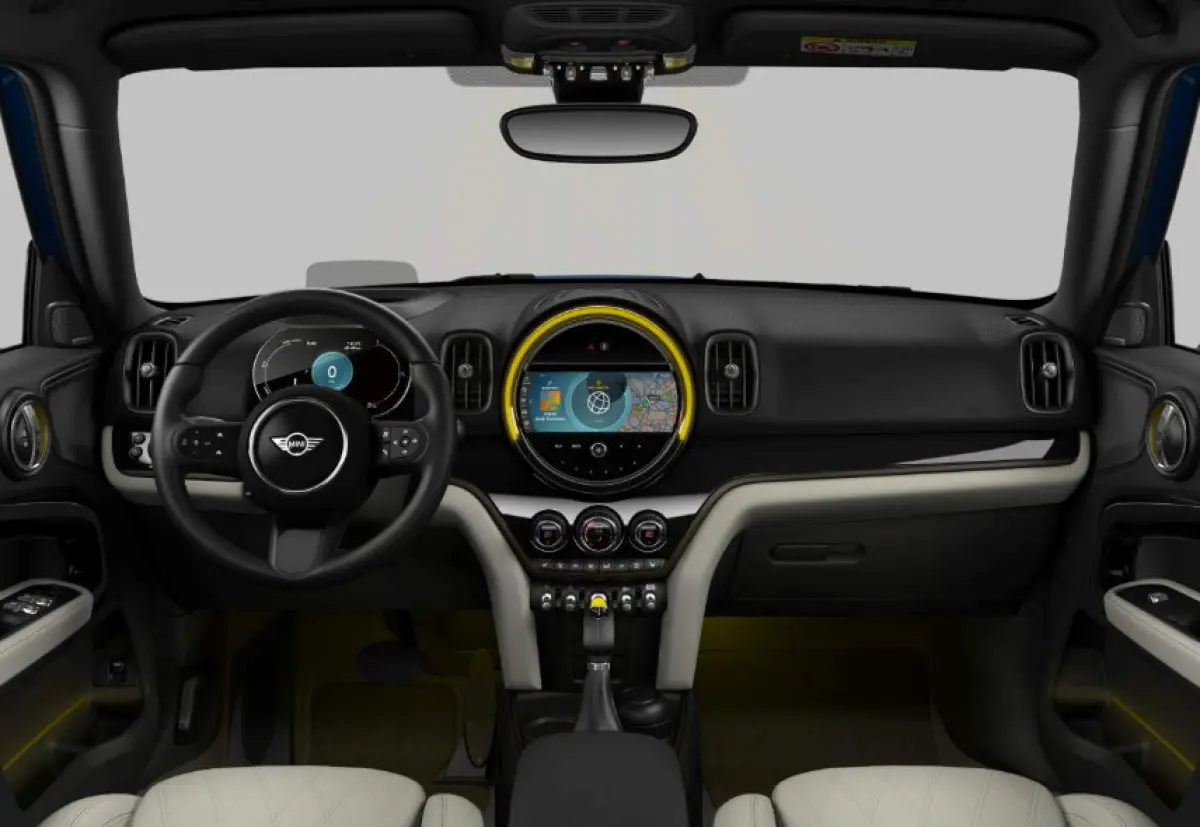 Cooper ALL4 Panoramadak - Active Cruise Control - Harman Kardon - Head up - Elektrisch verwarmbare/verstelbare voorstoelen - Elektrische achterklep - Comfort acces - Driving Assistant -