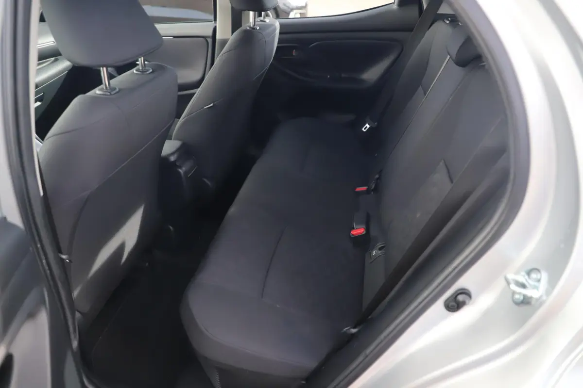 1.5 Hybrid 115 Active Automaat LMV Navigatie Achteruitrijcamera Carplay Android Climate Cruise Control