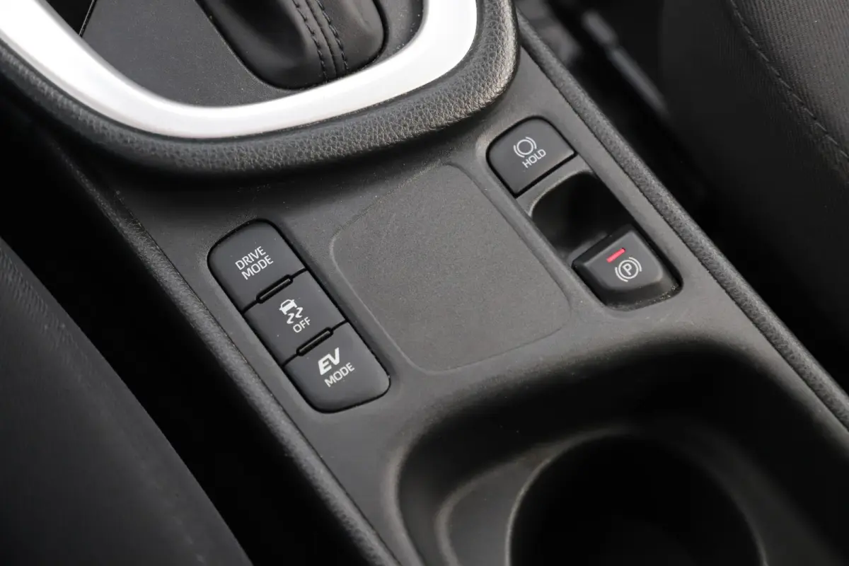 1.5 Hybrid 115 Active Automaat LMV Navigatie Achteruitrijcamera Carplay Android Climate Cruise Control
