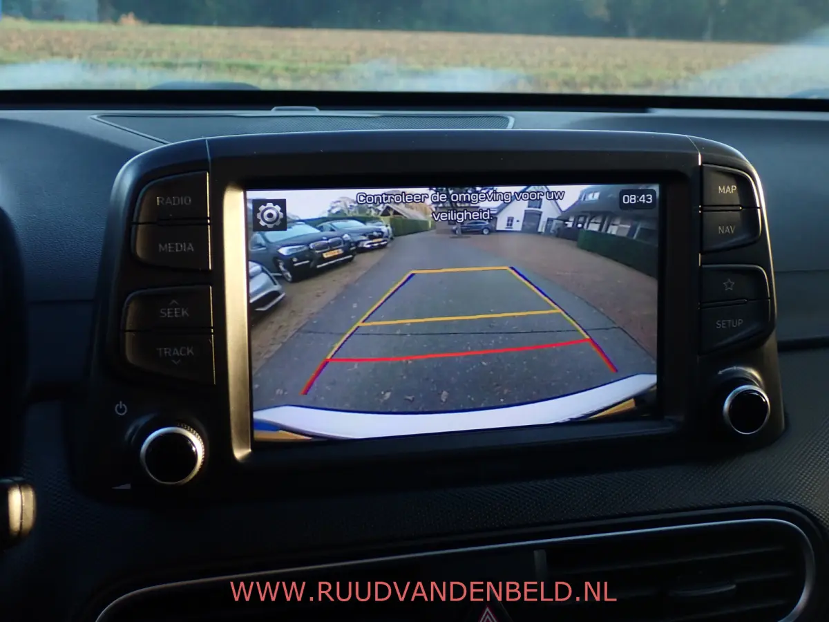 1.0T PLUS-PACK / CARPLAY / CRUISE / CAMERA / PDC