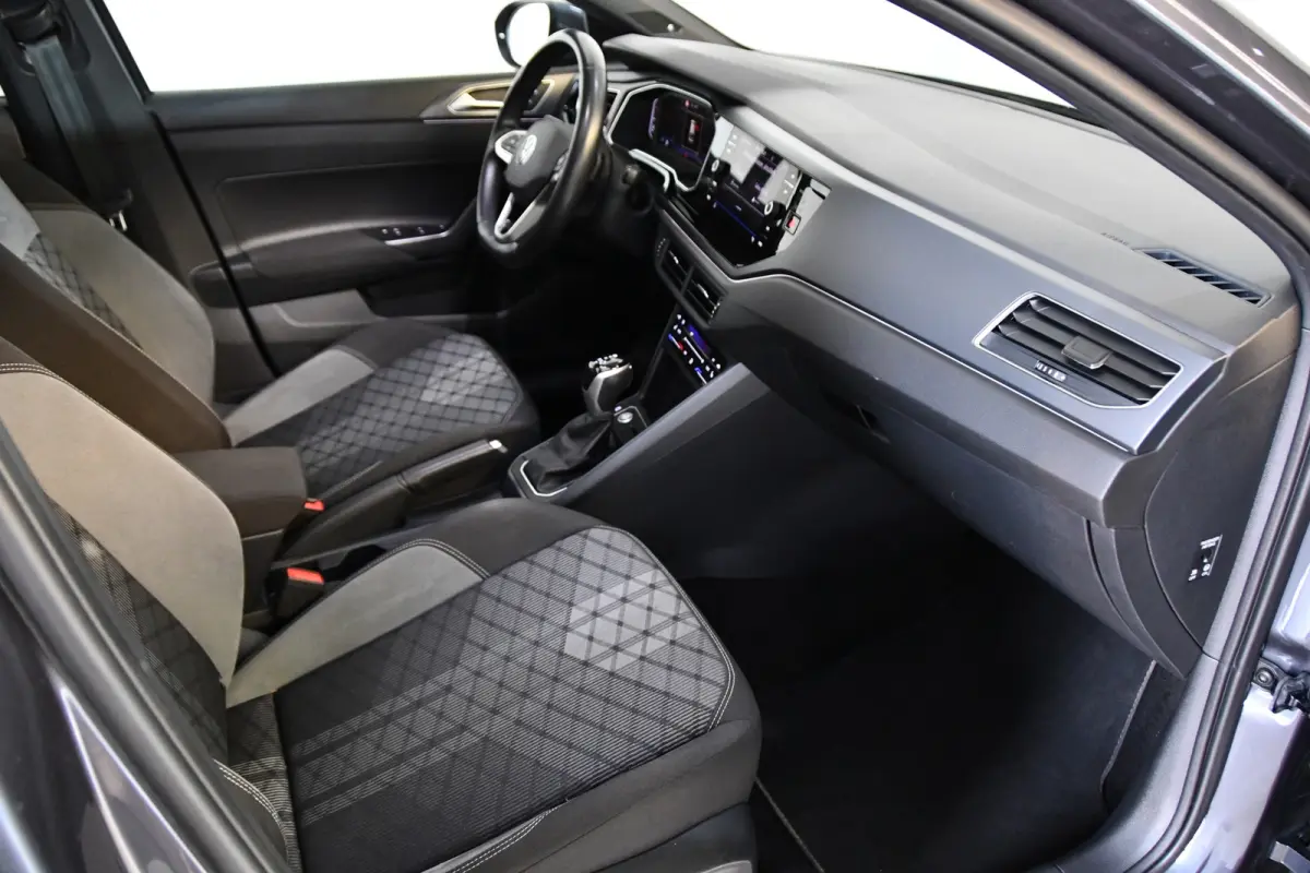 1.5 R-Line Schuifkanteldak, Apple Carplay