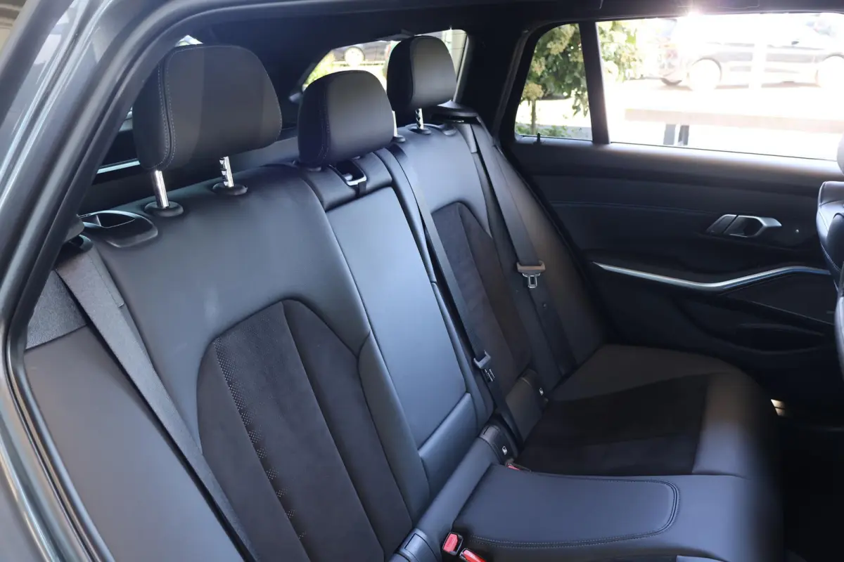 330e High Executive | Driving Assistant Professional | Harman Kardon