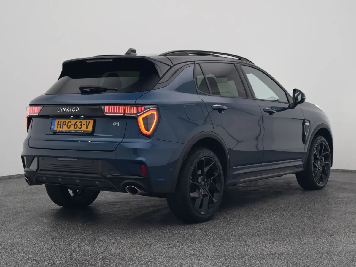 1.5 Plug-in Hybrid | 360° | ZWARTE HEMEL | STUURVERWARMING | NLD AUTO