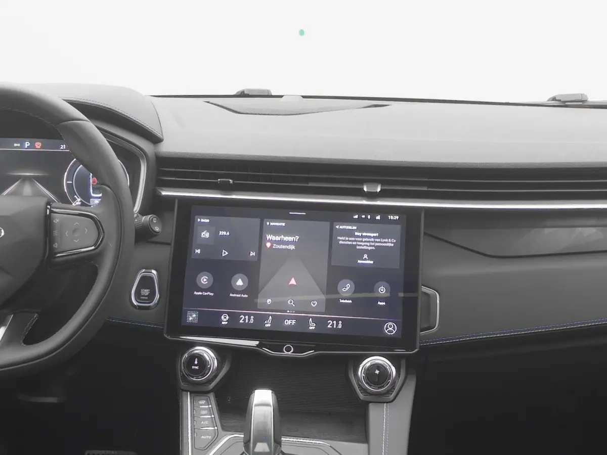 1.5 Plug-in Hybrid | 360° | ZWARTE HEMEL | STUURVERWARMING | NLD AUTO