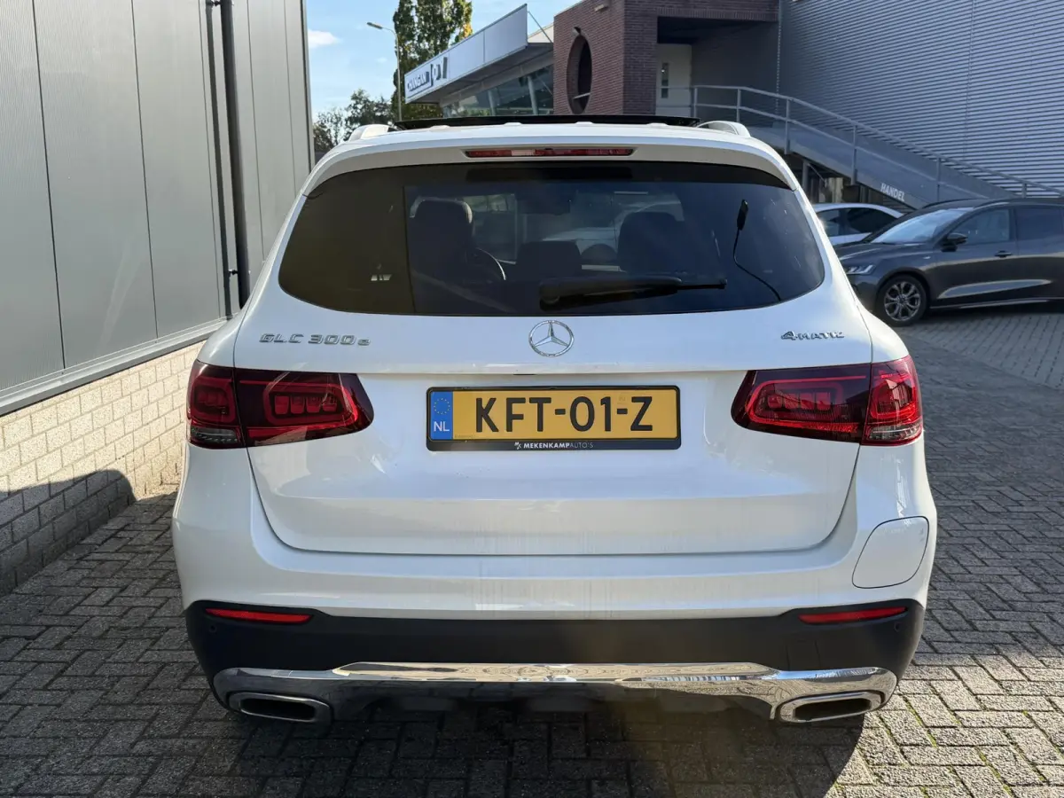 4MATIC Premium 18"/Panoramadak/Burmester/Leder/Head-up/Keyless/Stoelverwarming v+a/Matrix LED/360 camera/Apple Carplay & Android Auto
