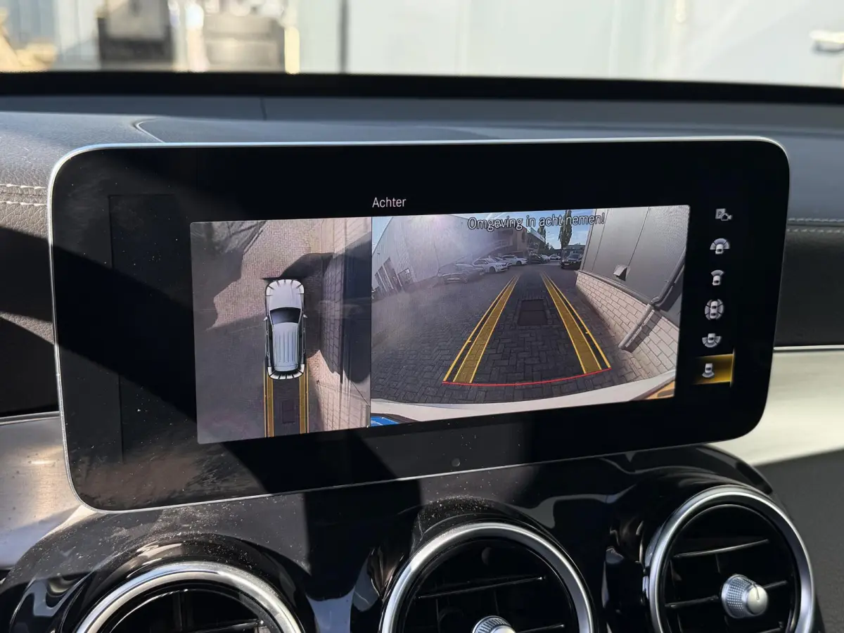 4MATIC Premium 18"/Panoramadak/Burmester/Leder/Head-up/Keyless/Stoelverwarming v+a/Matrix LED/360 camera/Apple Carplay & Android Auto