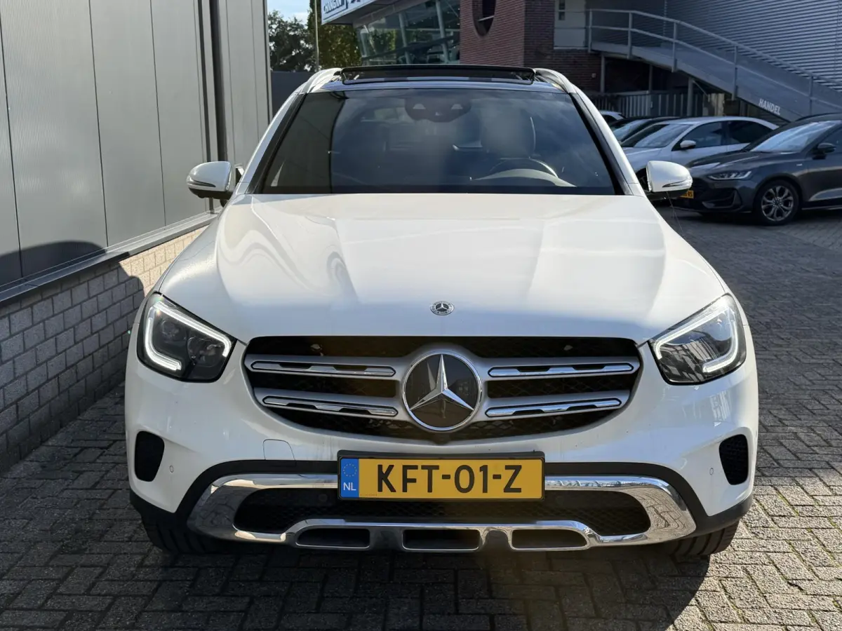 4MATIC Premium 18"/Panoramadak/Burmester/Leder/Head-up/Keyless/Stoelverwarming v+a/Matrix LED/360 camera/Apple Carplay & Android Auto