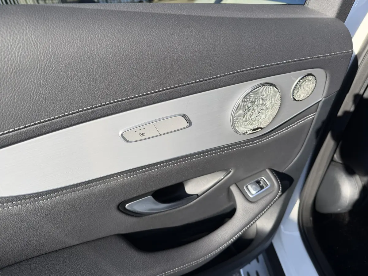 4MATIC Premium 18"/Panoramadak/Burmester/Leder/Head-up/Keyless/Stoelverwarming v+a/Matrix LED/360 camera/Apple Carplay & Android Auto