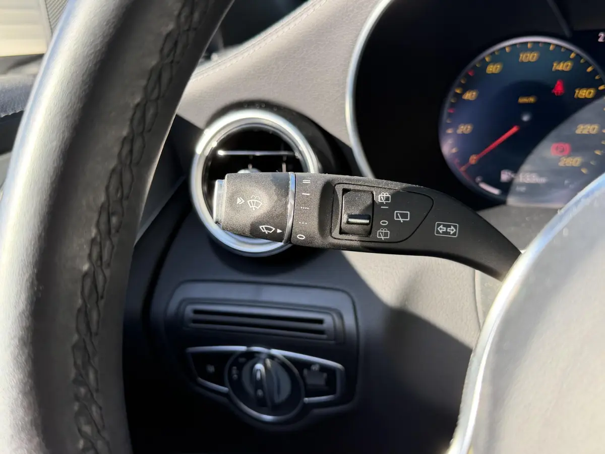 4MATIC Premium 18"/Panoramadak/Burmester/Leder/Head-up/Keyless/Stoelverwarming v+a/Matrix LED/360 camera/Apple Carplay & Android Auto