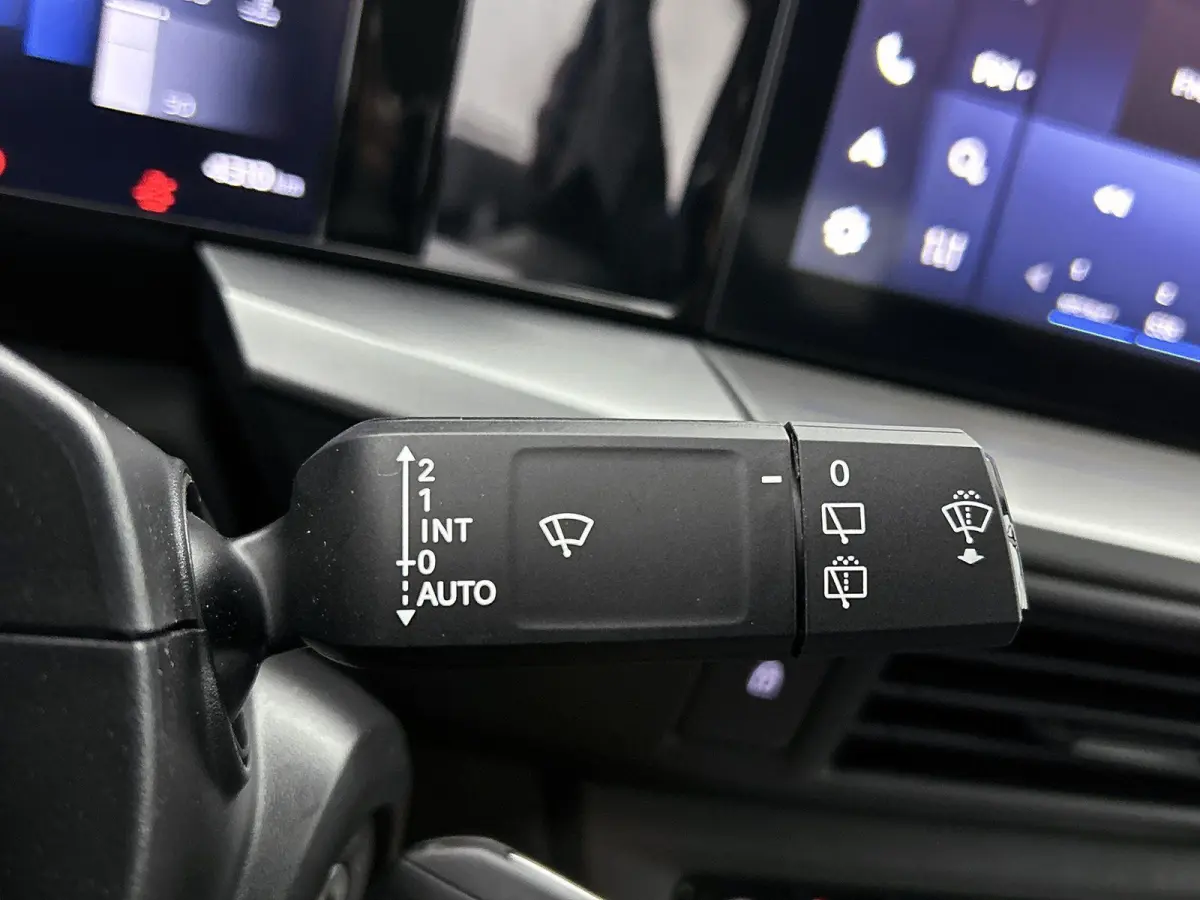 1.2 Turbo Hybrid GS