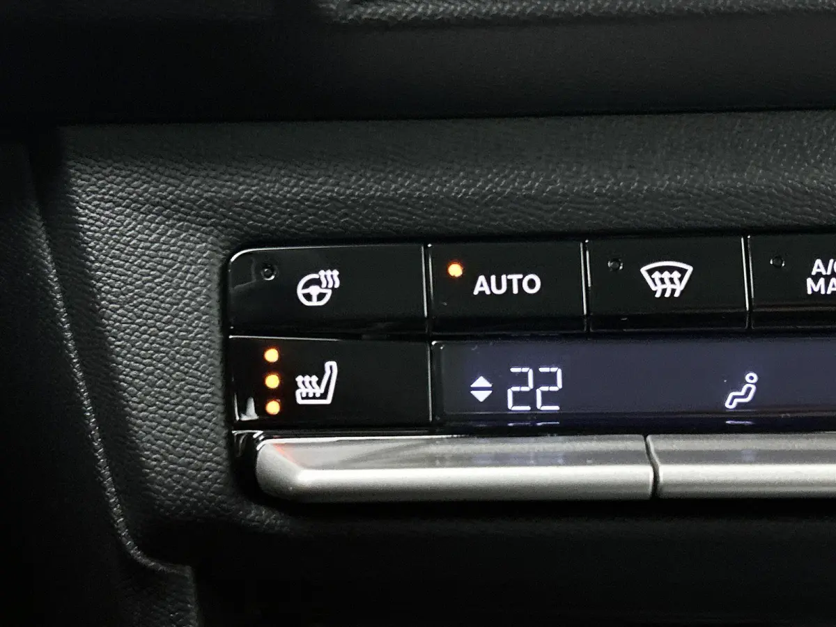 1.2 Turbo Hybrid GS