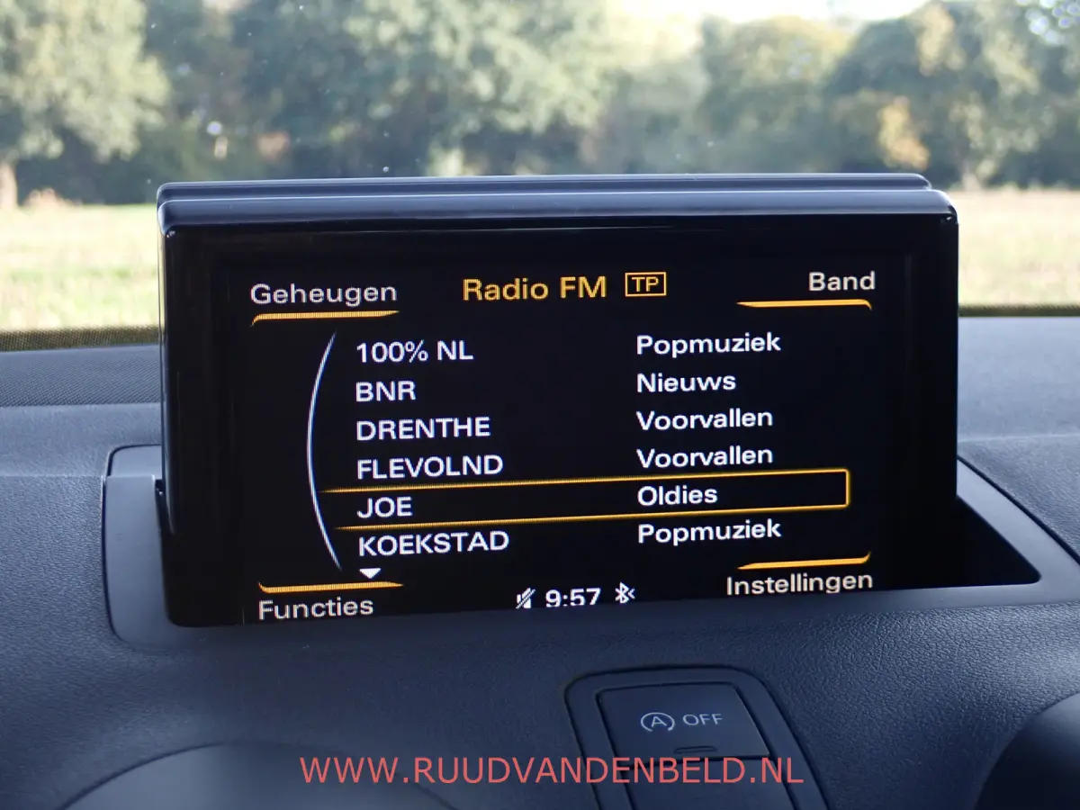 1.0TFSI 5-DEURS // AIRCO / CRUISE / BLUETOOTH
