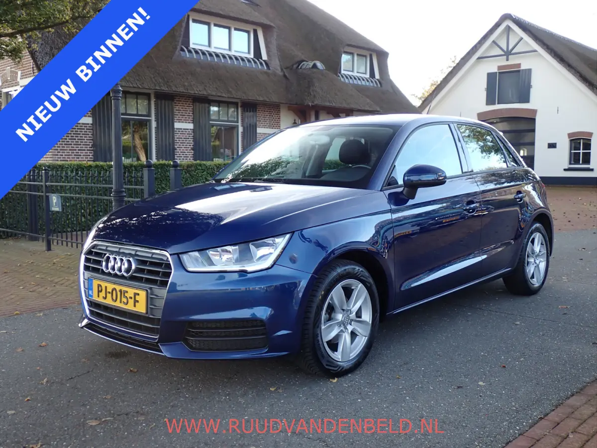 1.0TFSI 5-DEURS // AIRCO / CRUISE / BLUETOOTH