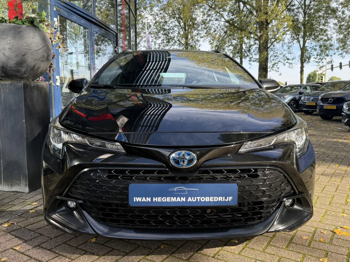 1.8 Hybrid | PDC + Camera|Climate control |Stoelverwarming | LM Velgen | Apple Carplay/Android Auto |