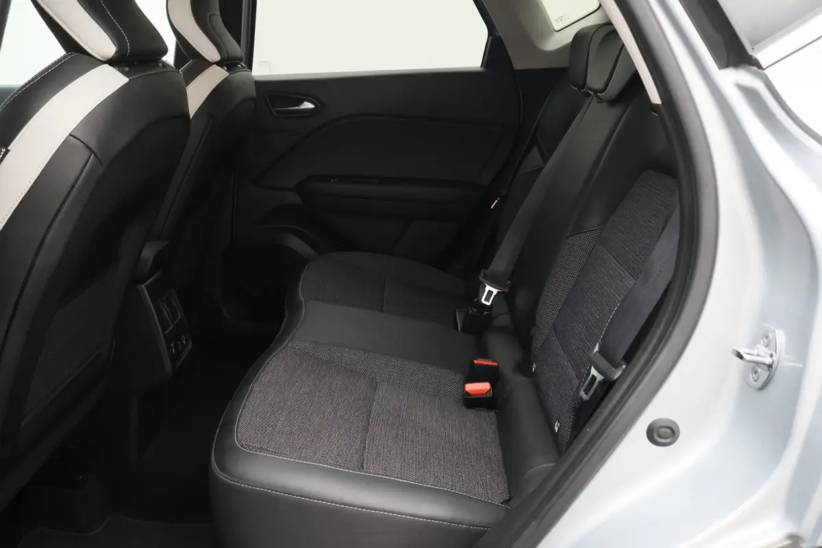 1.6 E-Tech Plug-in Hybrid 160 Intens