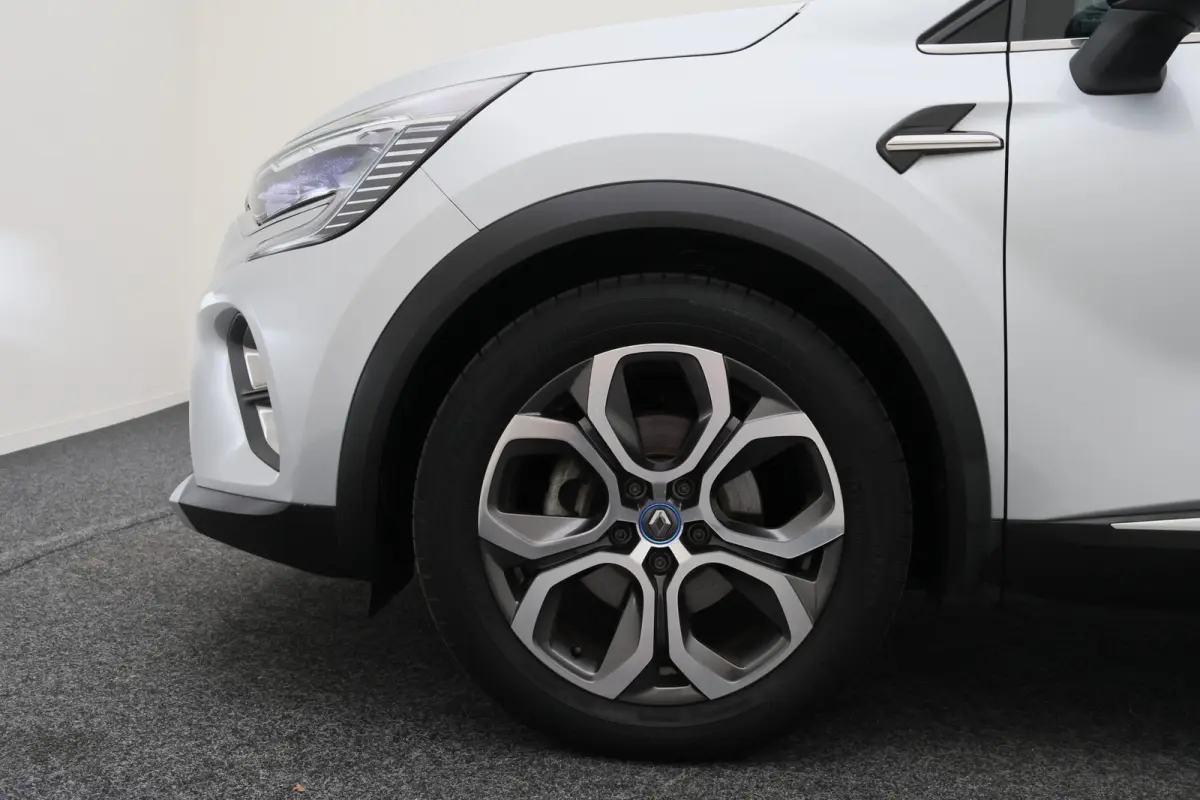 1.6 E-Tech Plug-in Hybrid 160 Intens