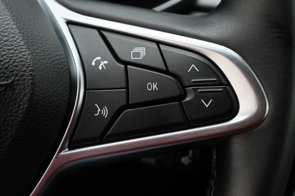 1.6 E-Tech Plug-in Hybrid 160 Intens