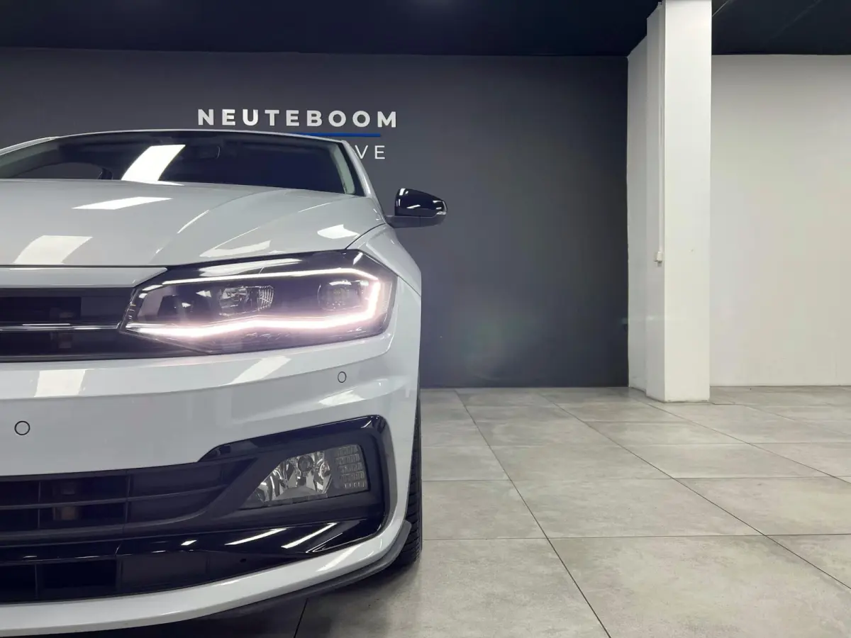 1.0 TSI R-Line |Virtual |ACC |BEATS | 116PK|