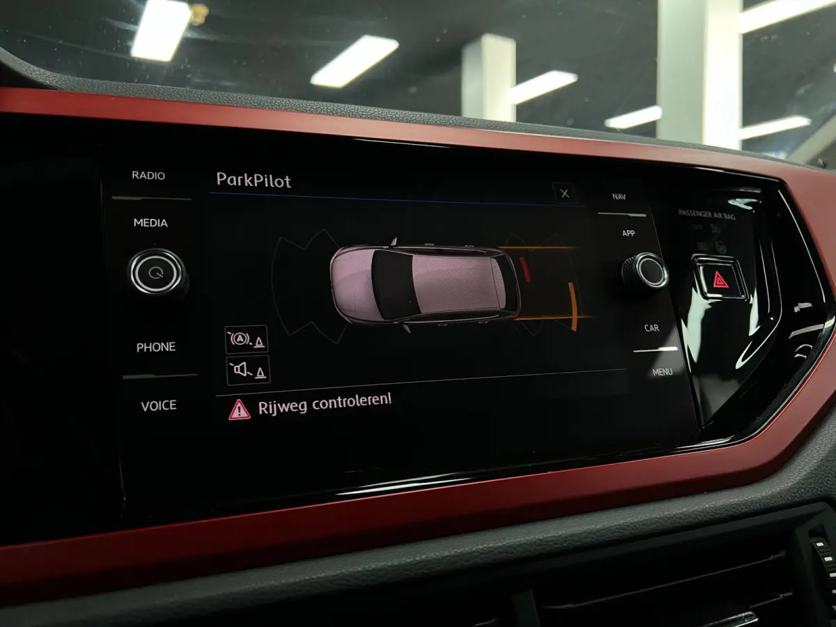 1.0 TSI R-Line |Virtual |ACC |BEATS | 116PK|