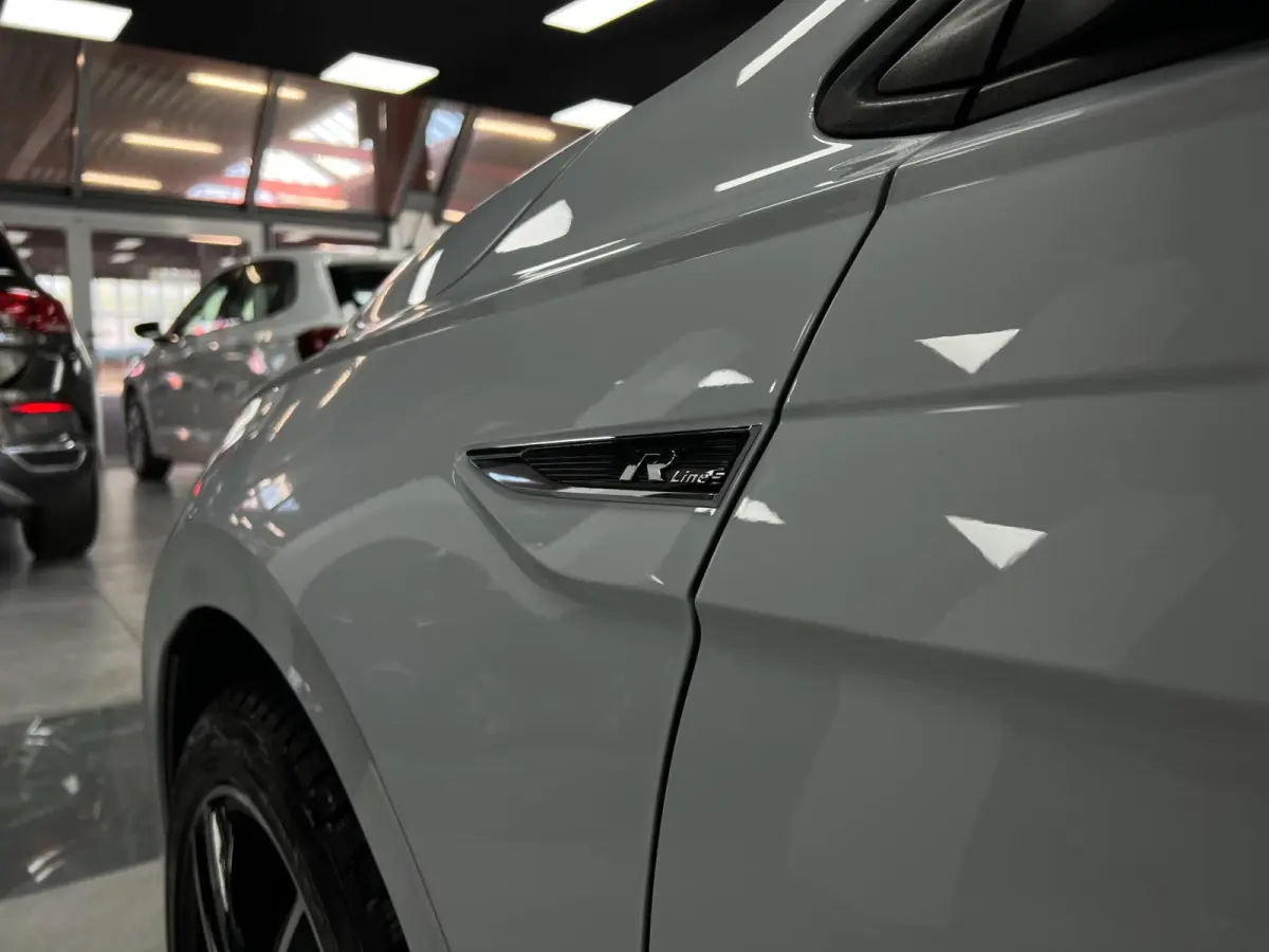 1.0 TSI R-Line |Virtual |ACC |BEATS | 116PK|