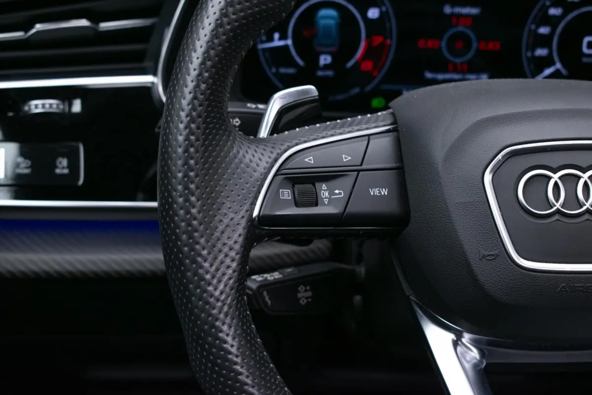 RSQ8 4.0 TFSI RS quattro |Pano|HUD|Carbon|B&O|
