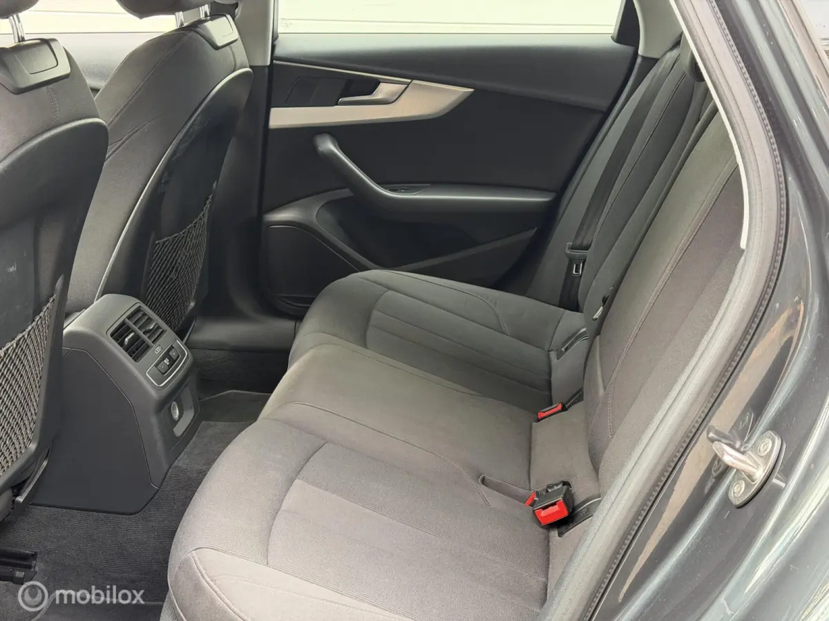 1.4 TFSI Sport Lease Edition / BTW AUTO /