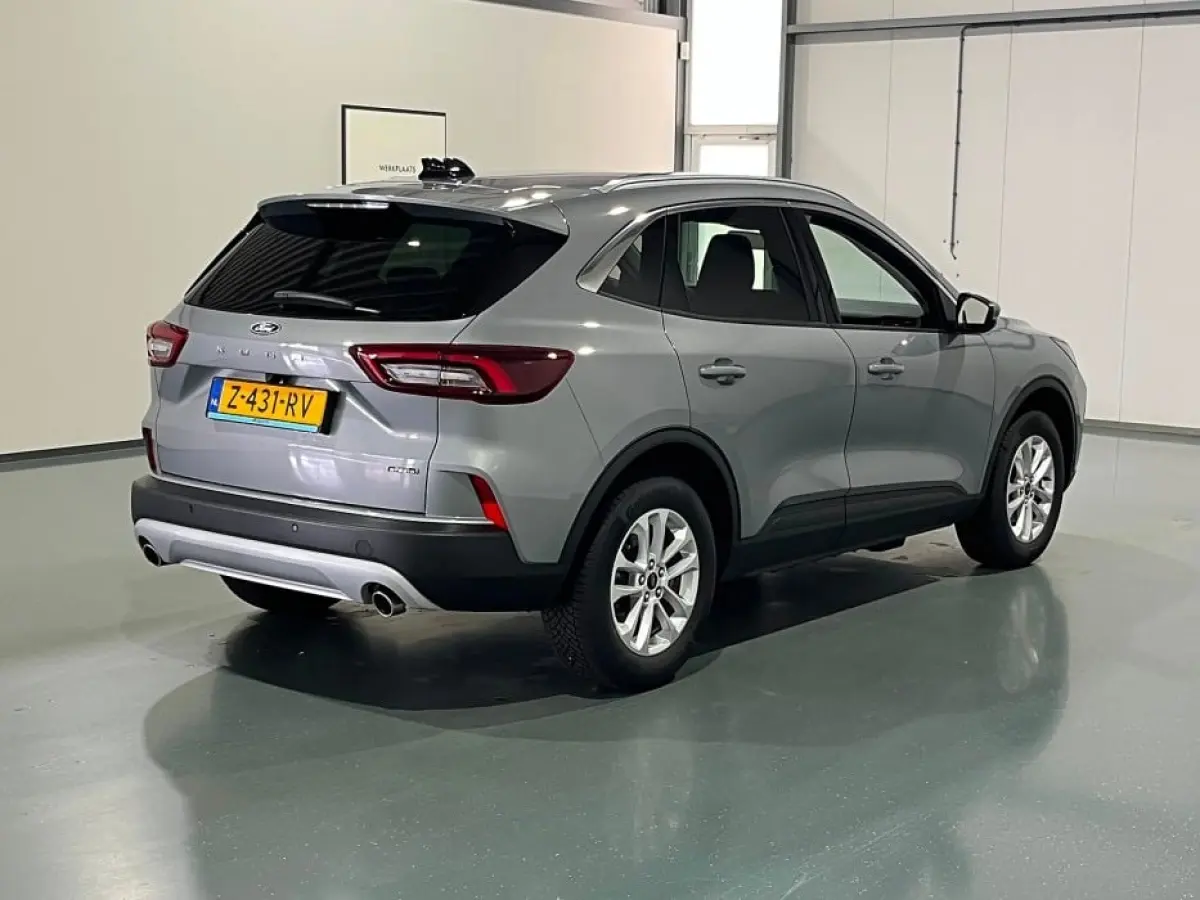 2.5 PHEV Titanium | 2100KG Trekgewicht | Camera | Cruise Control | Apple Carplay