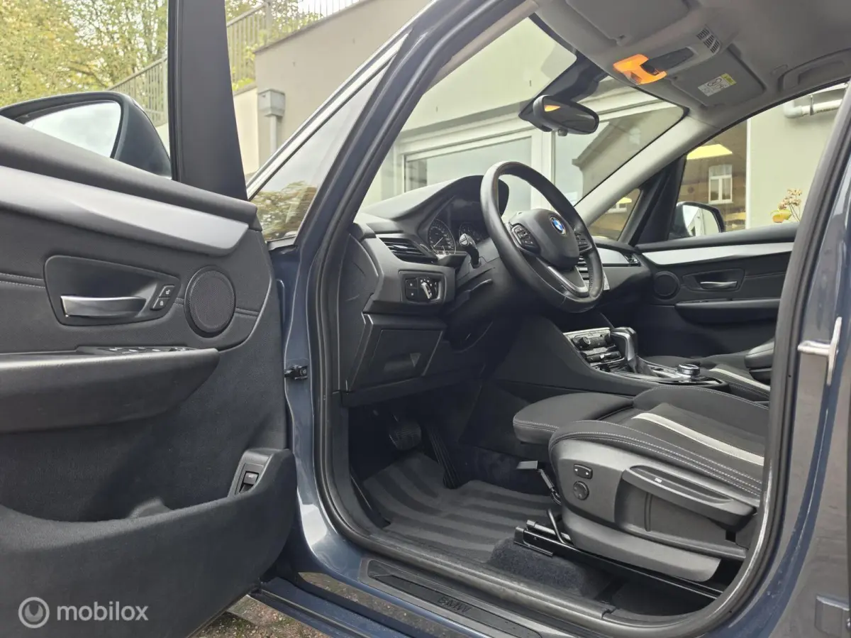 218i Executive Navi/Led/Trekhaak